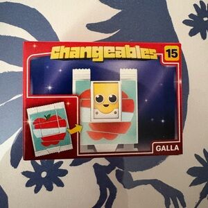 McDonald's BUNDLE! Happy Meal Toys: 2 Changeable, Lil McD & Minecraft.